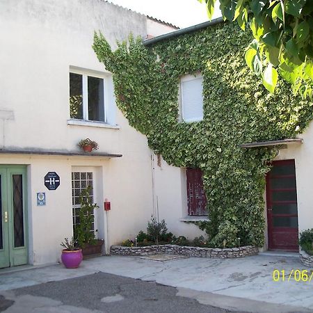 Le Relais Des Blaches Pierrelatte Exterior photo