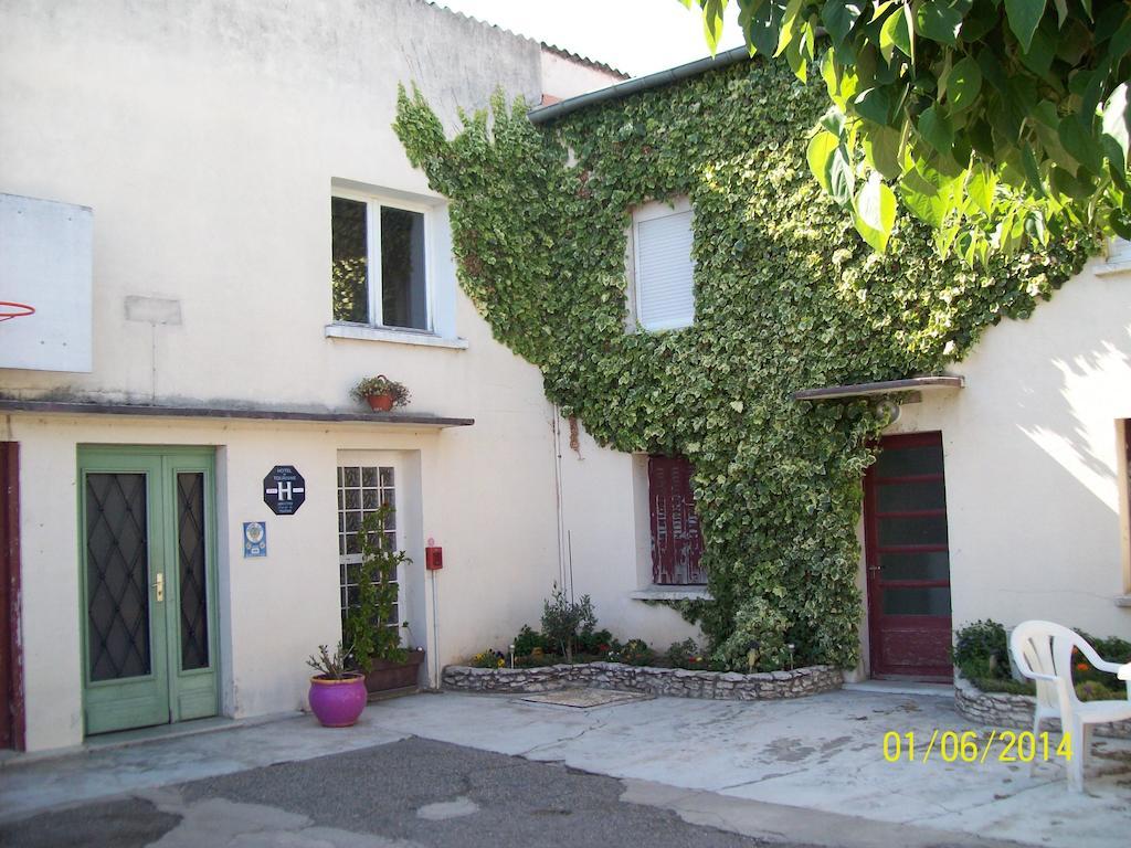 Le Relais Des Blaches Pierrelatte Exterior photo