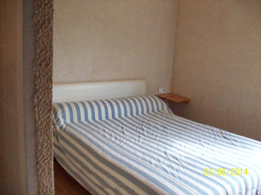 Le Relais Des Blaches Pierrelatte Room photo